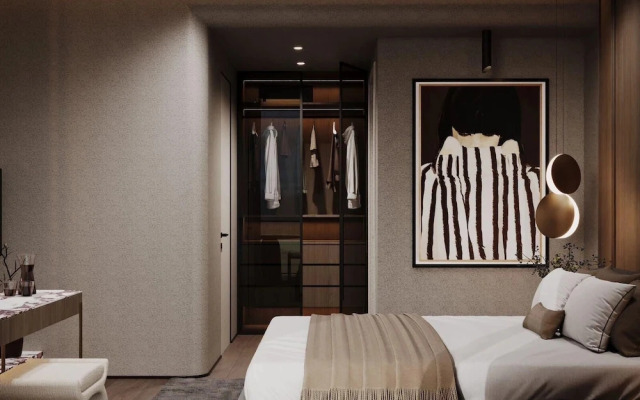 Latyrian Hotel