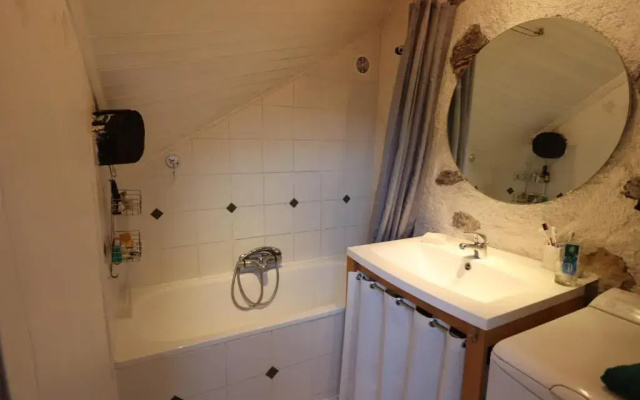 Appartement Annecy, 3 Pièces, 4 Personnes - Fr-1-432-63
