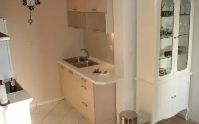 Bruno Split Centre Apartment and Room