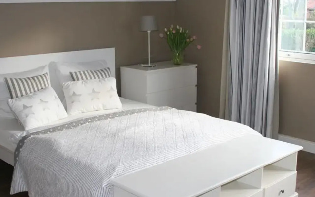 Spacious Holiday Home in Bastorf near Seabeach with Garden