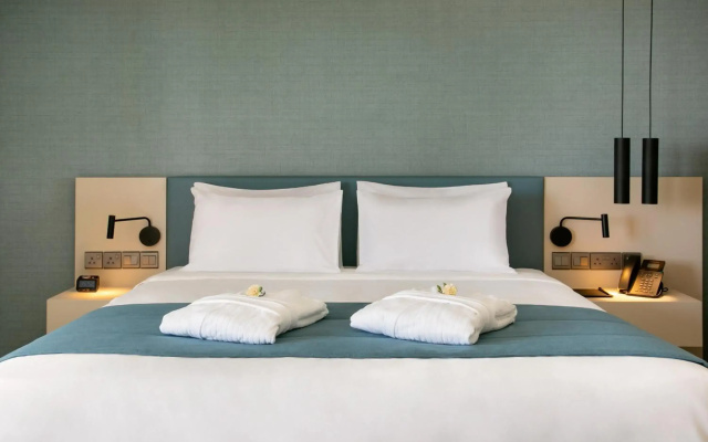 Mercure Larnaca Beach Resort