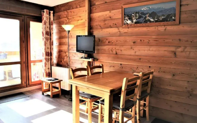 Appartement Auris, 1 pièce, 4 personnes - FR-1-297-93