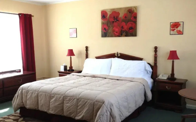 Vinehurst Inn And Suites