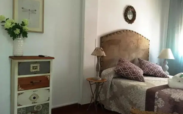 Hostal Rompeolas