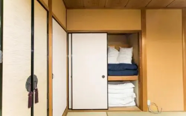7 min to JR Yokkaichi STN Large House