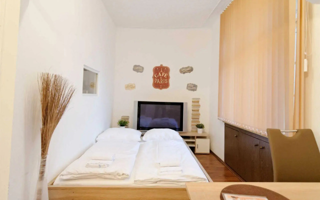 HP Apartments
