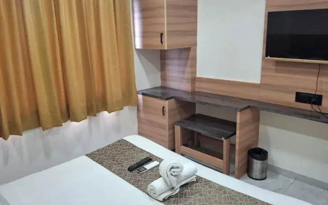 Hotel RK Rooms