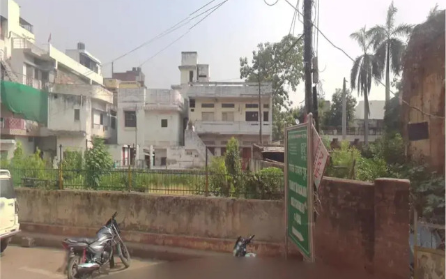 Priti Guest House By WB Inn