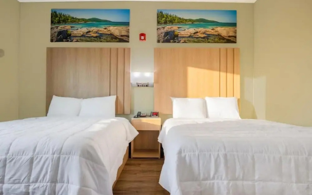 Red Lion Inn & Suites Adairsville