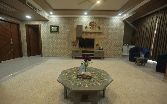 Akhsikent Hotel