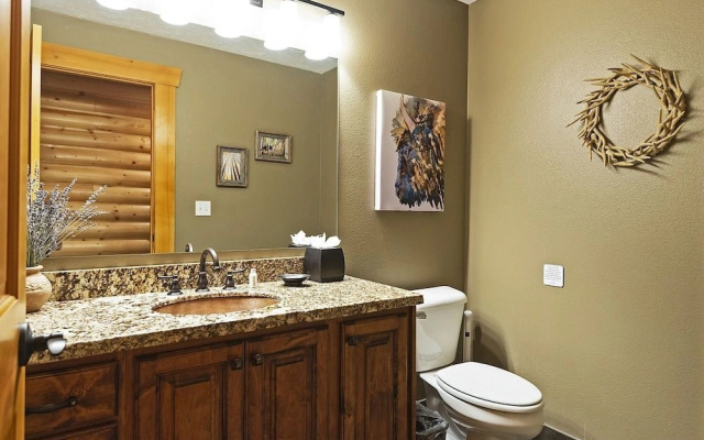 Deer Valley Black Bear 310