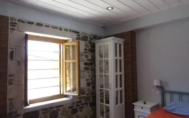 Mystras Inn
