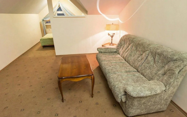 Mini-Hotel Okhotnik