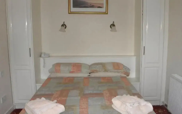 Morefield Motel