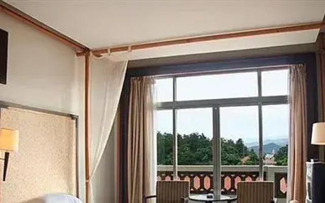 Guilin Merryland Resort Hotel - Guilin