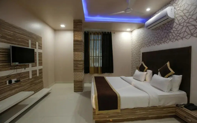 Hotel Krish Palace