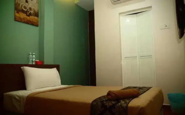 OYO 109 V'la Park Hotel
