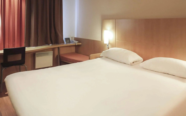 ibis Bourg Jasseron/Teyssonge