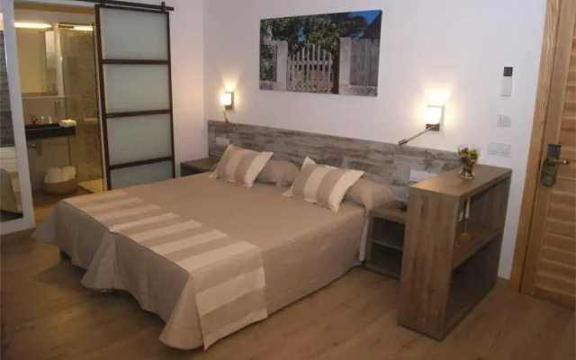 Petit Hotel C'an Mel