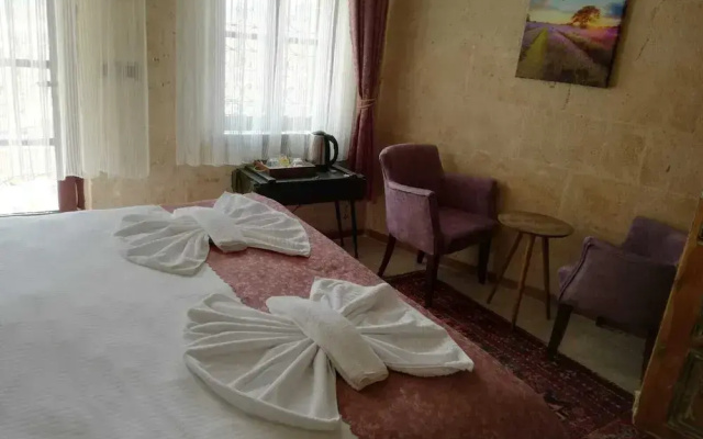 Cronos Cappadocia Cave Hotel