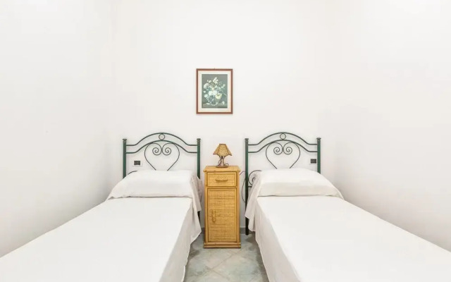 3388 Scali di Leuca by Barbarhouse