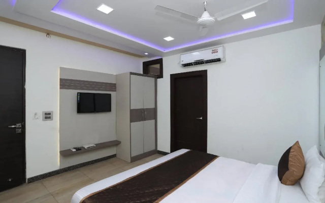 OYO Hotel Vaishnavi Heritage Inn