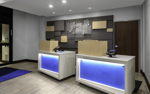 Holiday Inn Express & Suites The Dalles by IHG