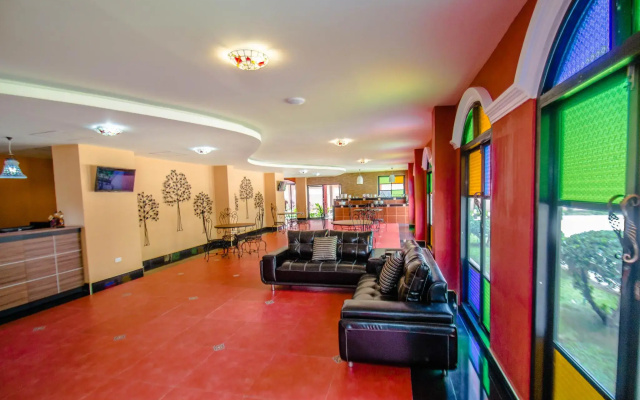 Maladee Hotel