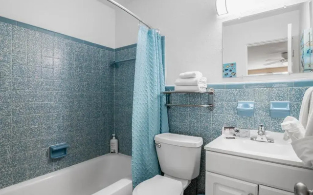 Latitude 26 Waterfront Boutique Resort - Fort Myers Beach