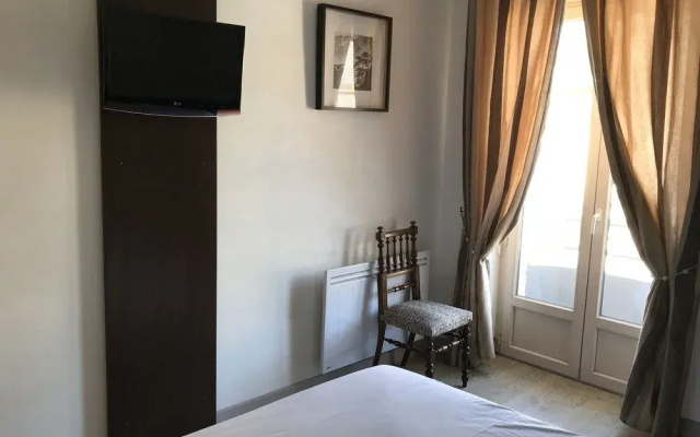 Hotel De Londres
