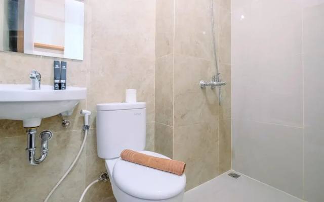 Well Furnished Studio At Transpark Cibubur Apartment