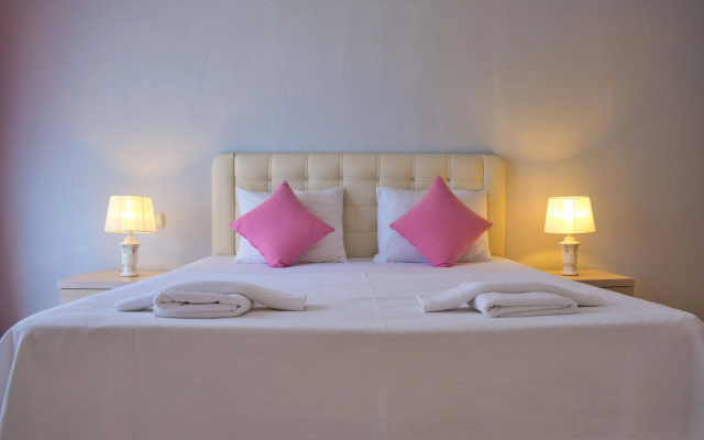 Defne Lori̇na Buti̇k Hotel