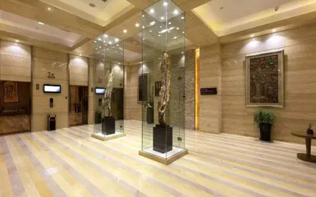 Sanqingshan Junlan Resort Hotel (Eastern Jinsha Cableway)