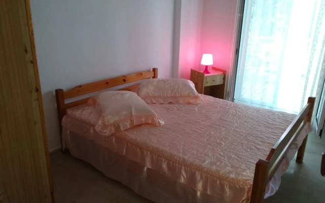Velikis Apartments