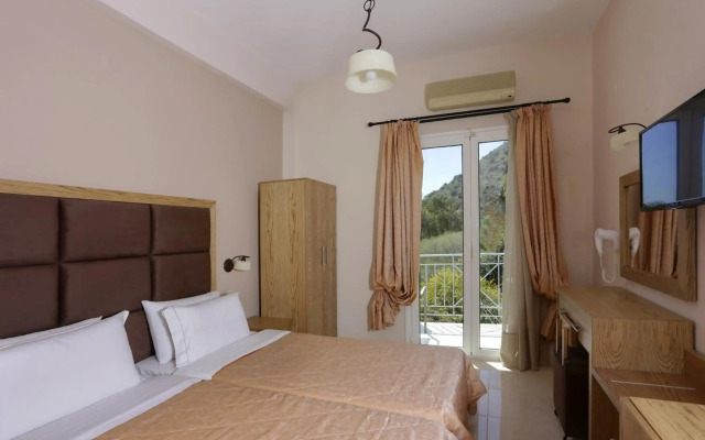 Aktaion Hotel