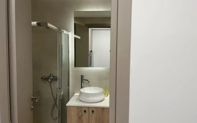 Petite Fleur Apartment