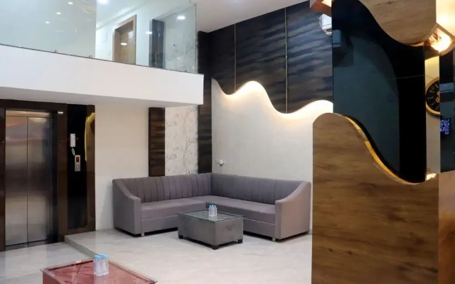 Hotel Pravasa Stay, Dewas Naka