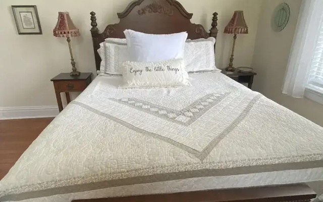 The King's Daughters Bed and Breakfast