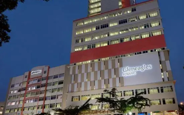 2 Bedroom Suite SeaView @ Mansion One near Gleanegles, Penang (2-6pax)