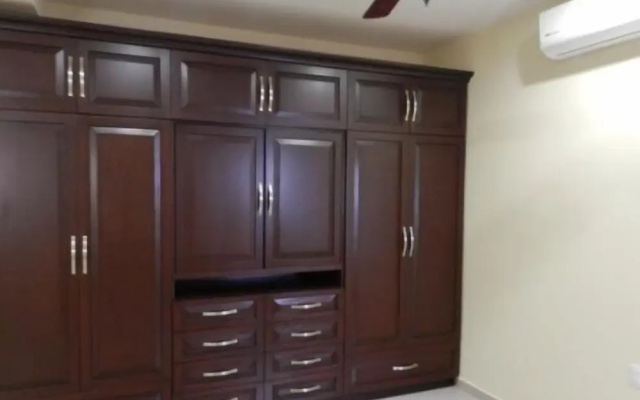 Condo Ari 620 by Villas HK28