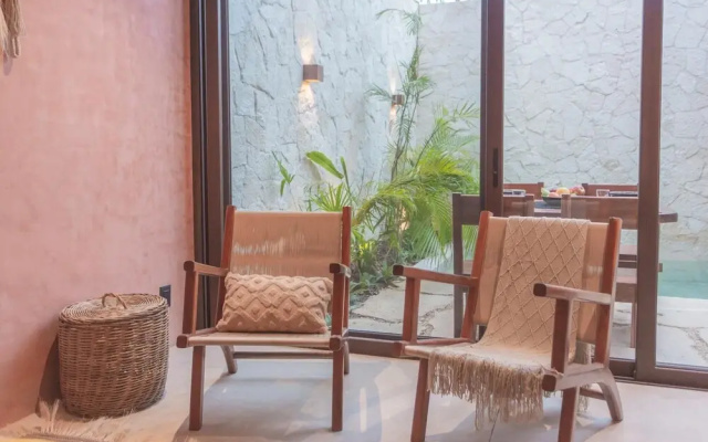 Entorno Luxury 5 Bedrooms Villa in Tulum