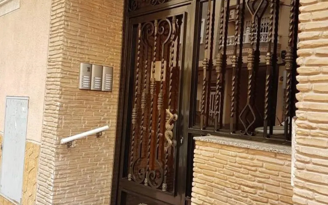 San Pascual Apartment