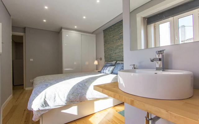 Bairro Alto Elegant by Homing
