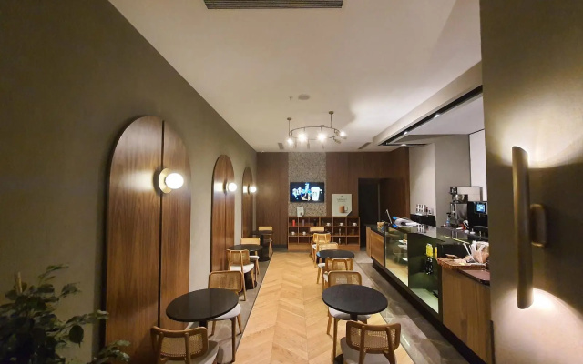 Edition Old City Hotel