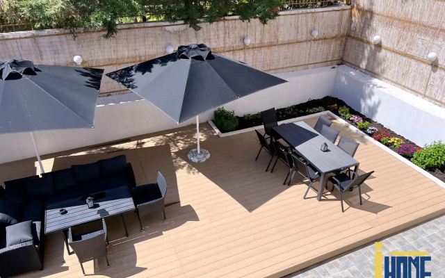 Skiathou 12 Glyfada Residences