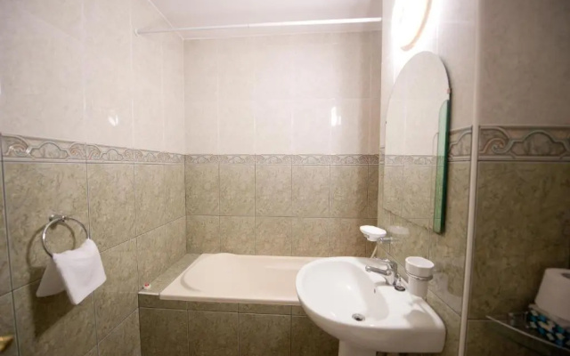 Ta'arof Apartment