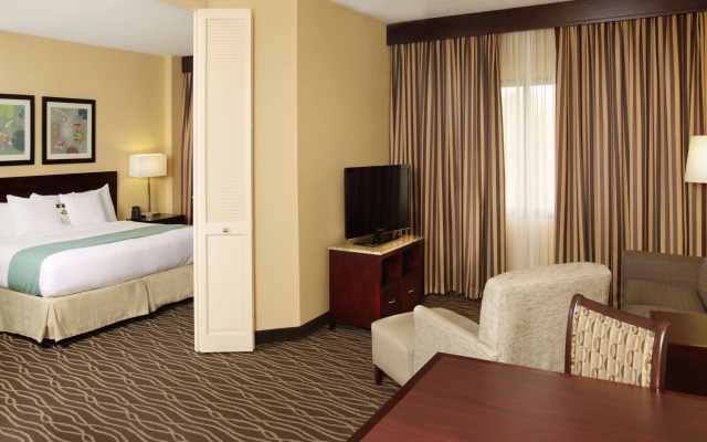 DoubleTree Suites by Hilton Raleigh - Durham