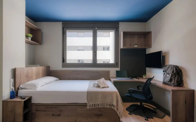 Livensa Living Studios Valencia Marina Real