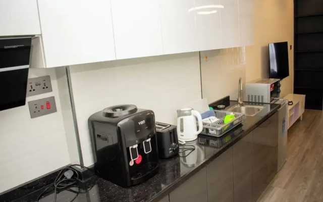 Alina Ridge Wonders Apartments