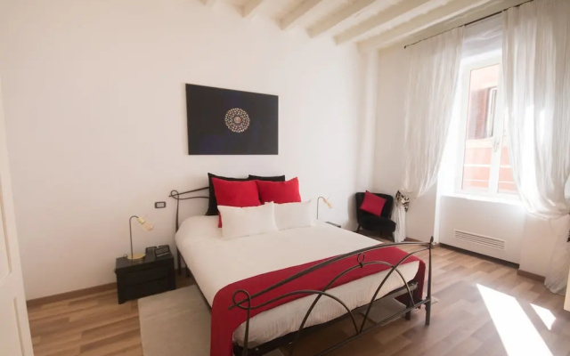 Barcaccia Luxury Suites